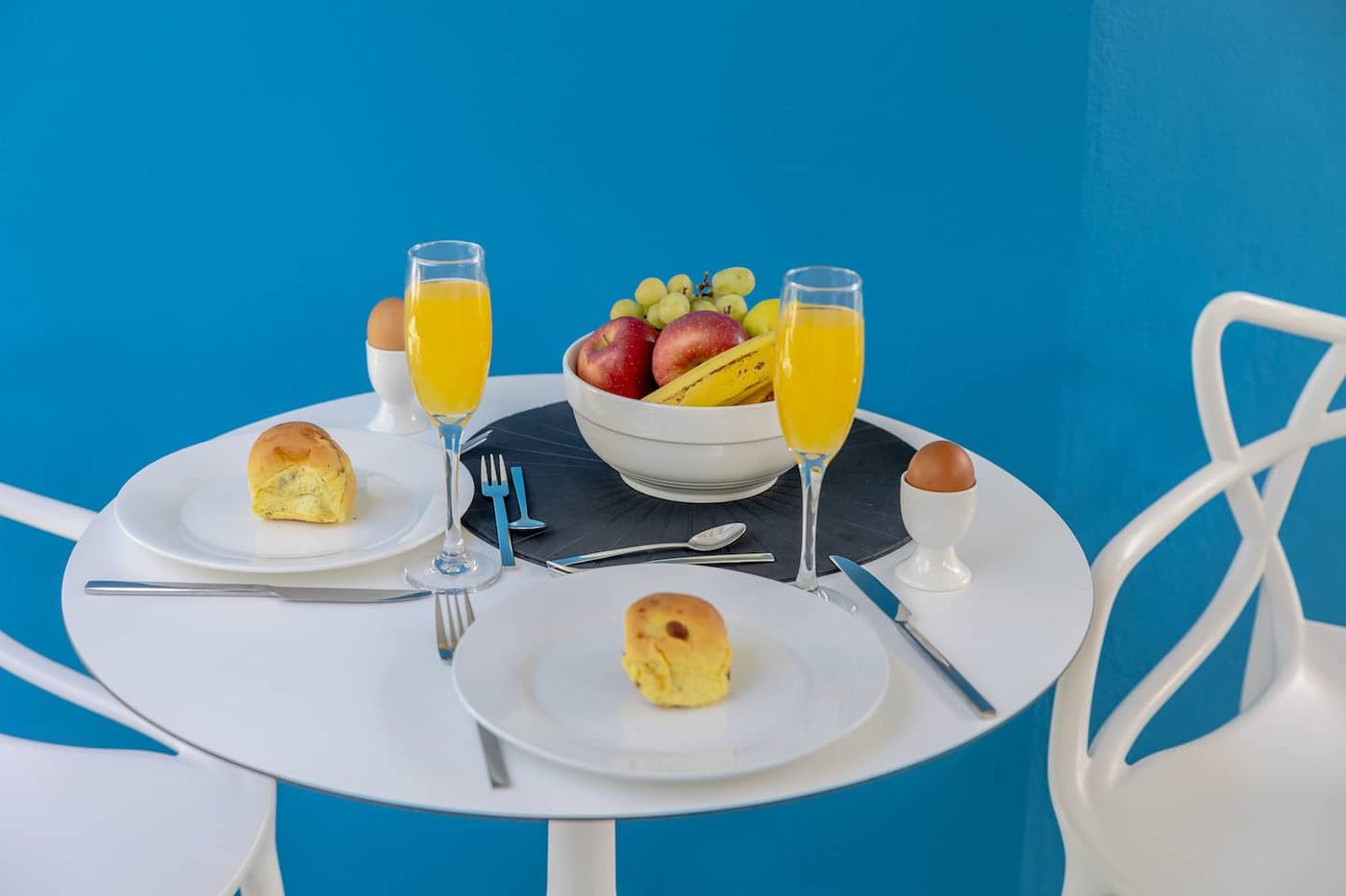 Complimentary welcome breakfast on the Naïma terrace